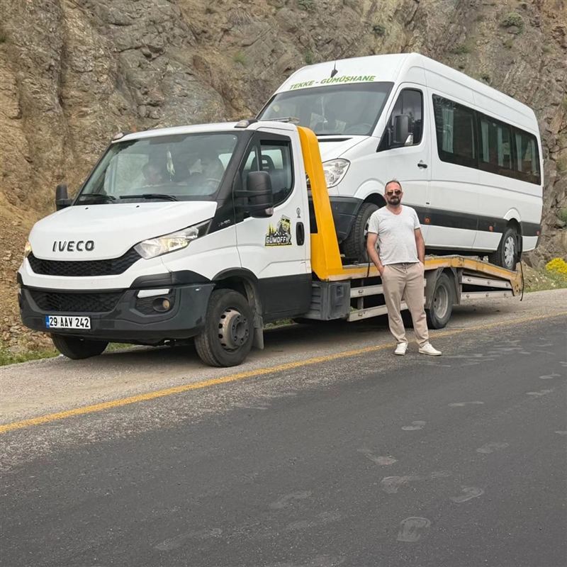 Kayar kasada minibüs taşıma